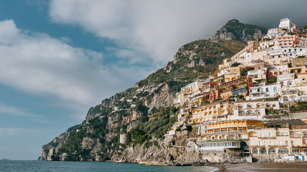 Kampanien, Foto: Víctor Martín / Unsplash